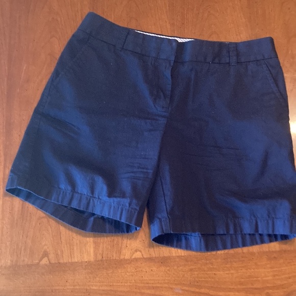 J. CREW womens Chino Short - size 4 - Picture 13 of 14